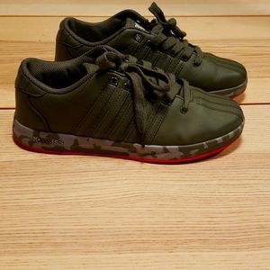 K Swiss Boys Army Green Sneakers size 5.5Y